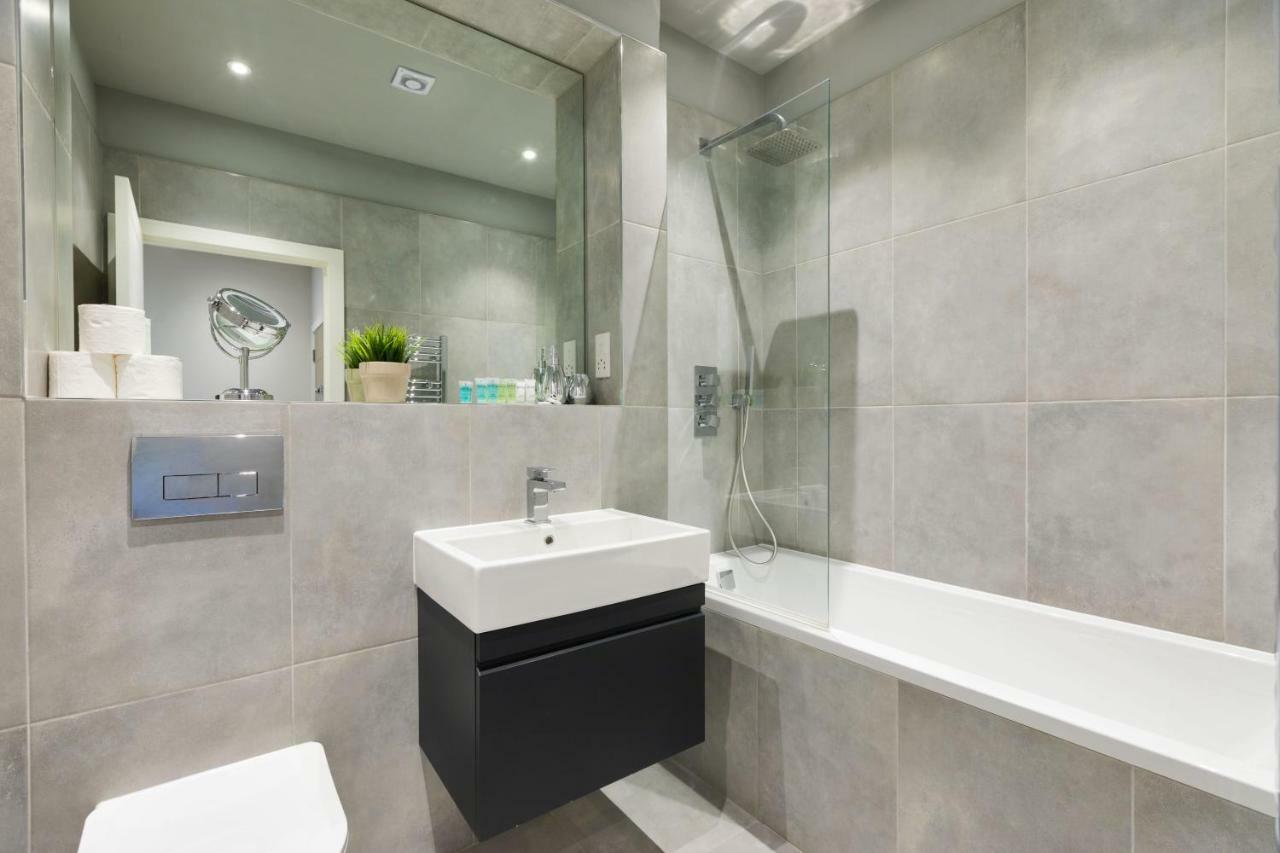 Homely - Watford Premier Apartments المظهر الخارجي الصورة